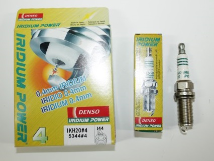 Свечи DENSO иридиевые Citroen C2/3/4/5/8 Mitsubishi Outlander Peugeot и.у. (4704)