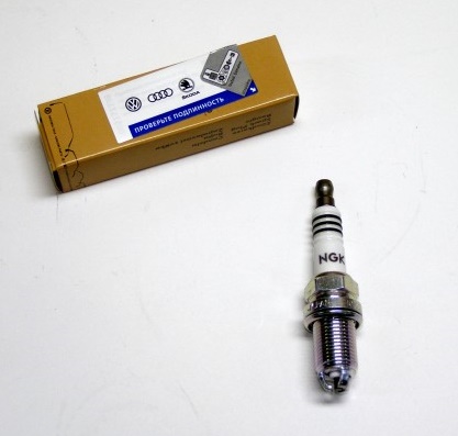 Свечи VAG Skoda Octavia Superb Volkswagen Polo Golf Jetta и.у.