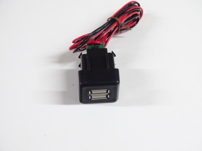 Устройство зарядное USB /2180 Vesta /