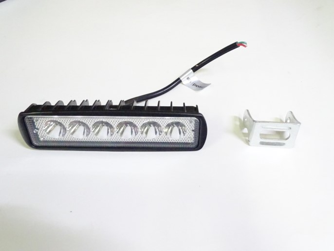Фара светодиодная дополнительная 6 SMD 18W