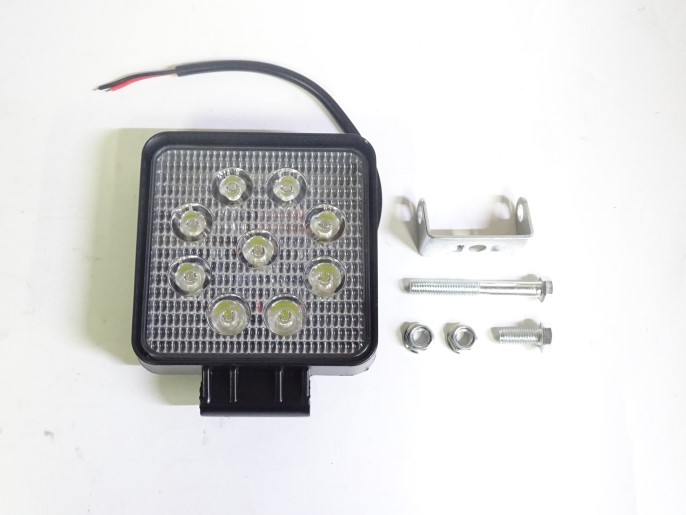 Фара светодиодная дополнительная 9 SMD 27W, 10-30V, дальний 106*106*38 мм