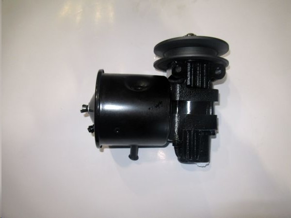 Насос ГУР /ЗИЛ-130/ с бачком