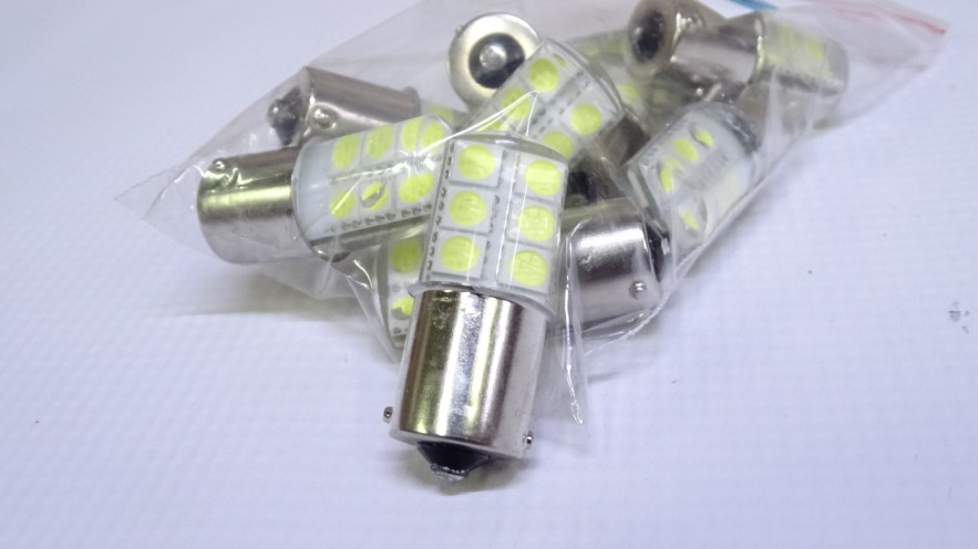 Лампа 1-конт. 12V P21W S25 12 SMD с цок. BA15s силикон