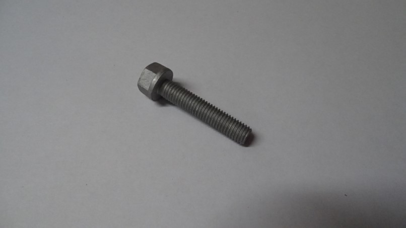Болт М10*1,5*50 с буртиком и вн. шестигранником