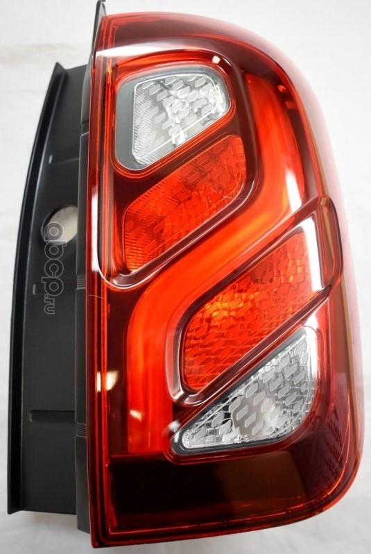 Фонарь задний гол. Renault Duster прав. с 2015 г.