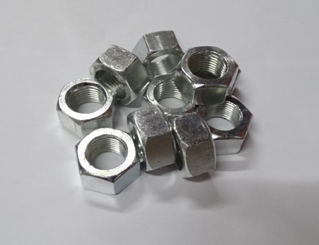 Гайка М18*1,5 универсальная