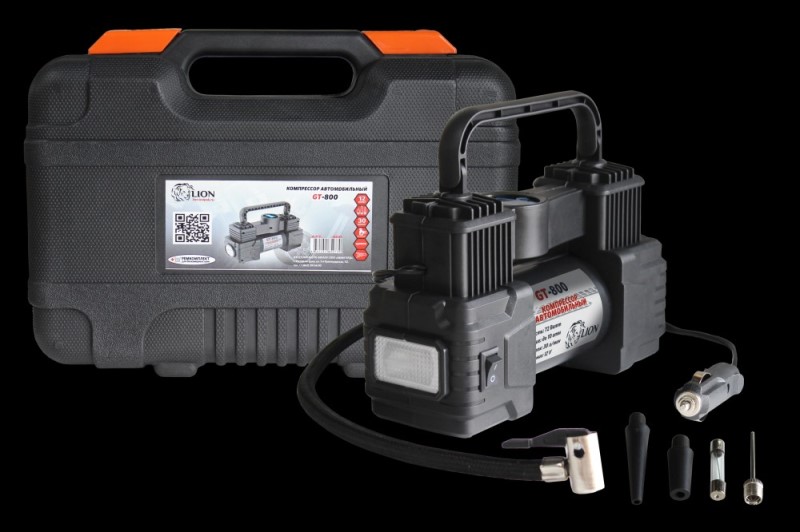 Компрессор поршневой  LION  30 л/мин, 12В, цифр маном, автостоп, LED-фонарь, в кейсе с набором инстр -D- арт:GT-800