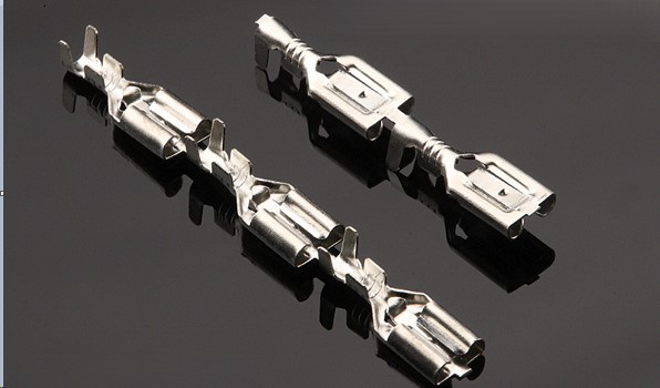 Клемма  мама  (6,3 мм) (с фиксацией) 1,5-2,5 кв.мм луженная /в уп. 10шт/ -D- арт:SC-KM-063