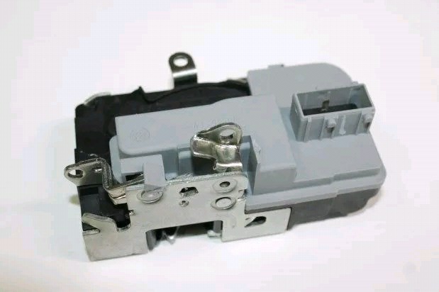 Механизм замка двери /1118, 2190/ задн. прав. (электропривод) 4 конт. -D- арт:21900610501210