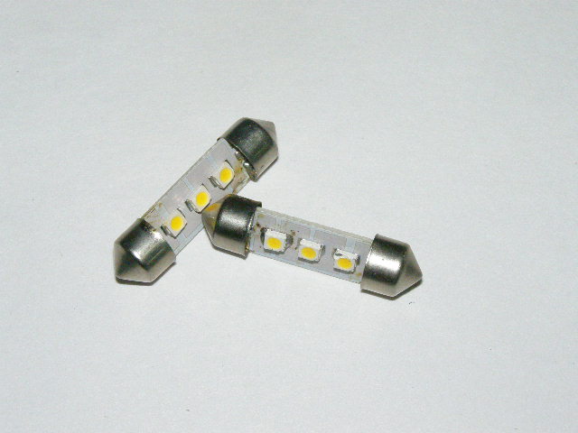 Лампа салонная 12V C10W T11 SV8.5 3 SMD 36мм